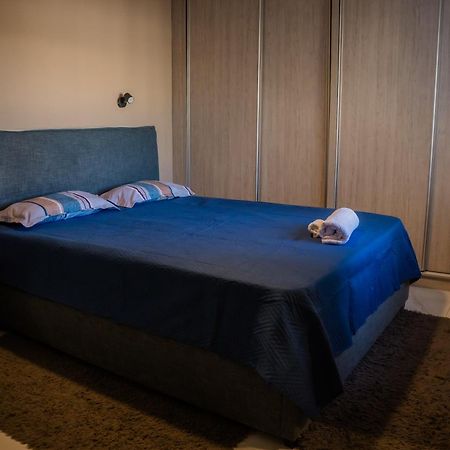 Oliana'S Luxury House Apartment Mantouki Luaran gambar