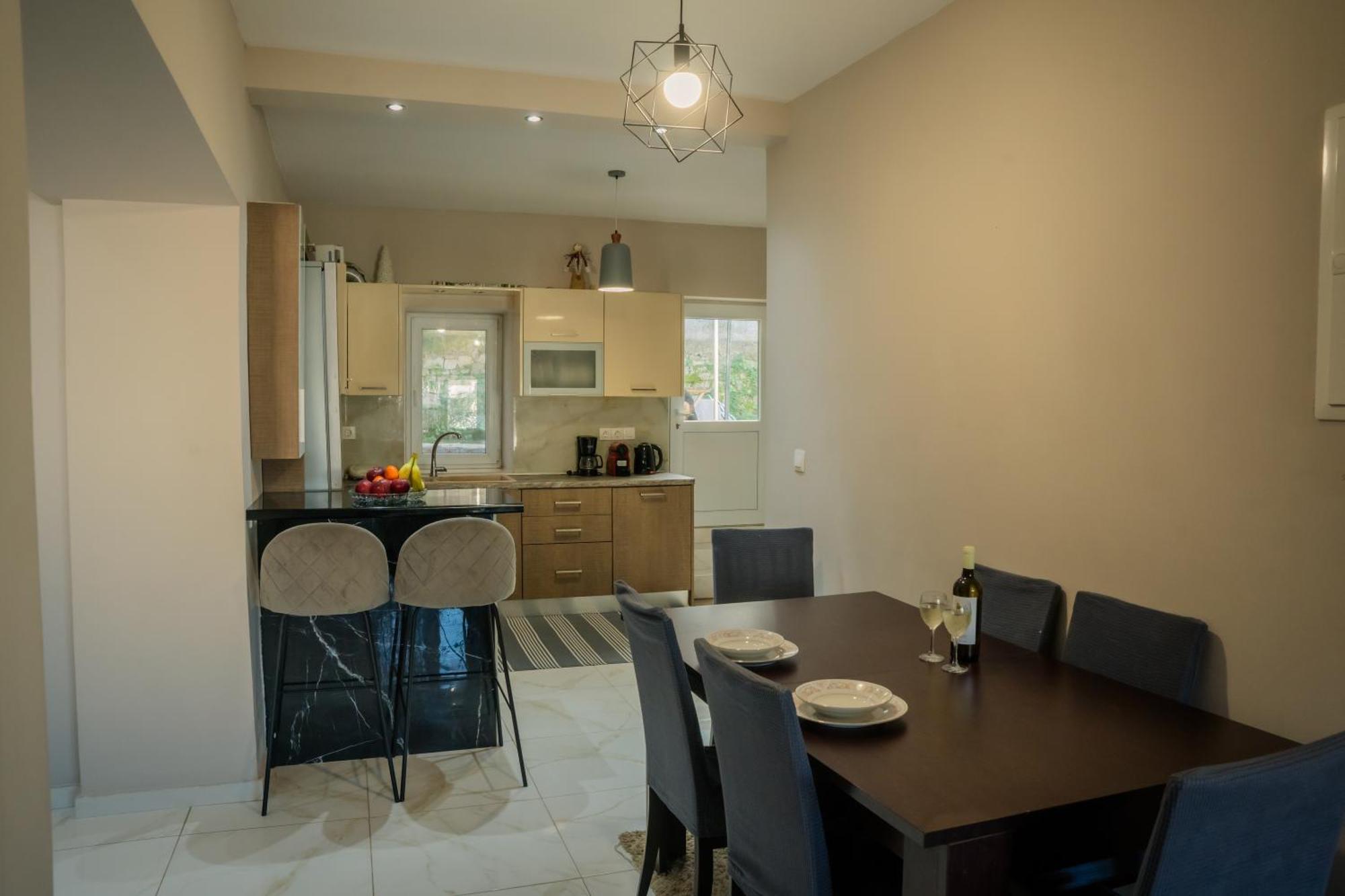 Oliana'S Luxury House Apartment Mantouki Luaran gambar